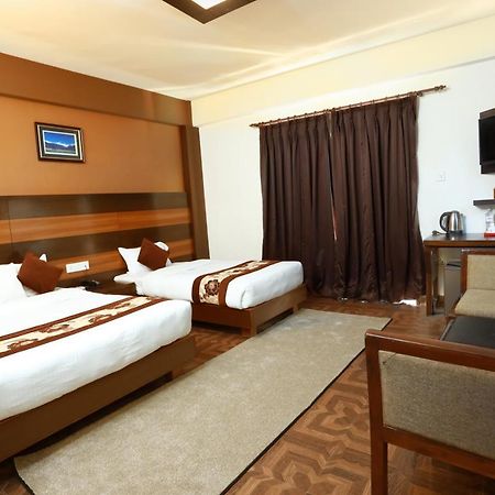 Kumari Star Inn Покхара Екстер'єр фото