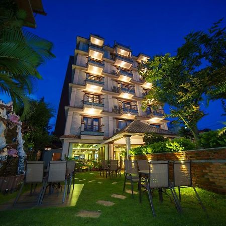 Kumari Star Inn Покхара Екстер'єр фото