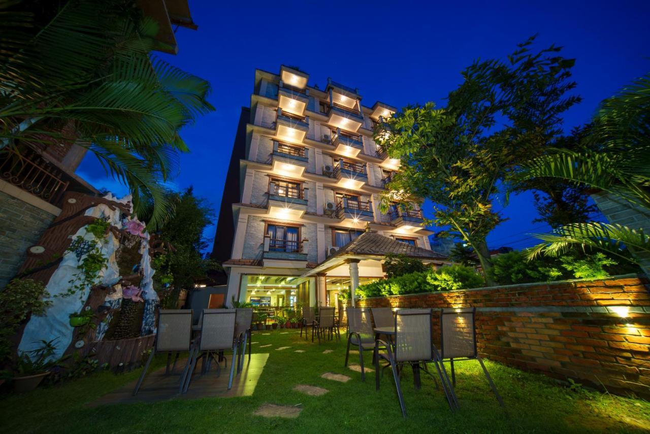 Kumari Star Inn Покхара Екстер'єр фото