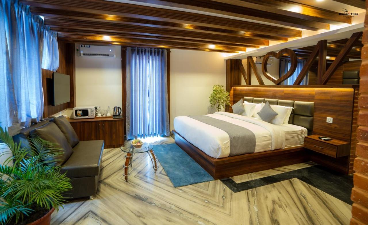 Kumari Star Inn Покхара Екстер'єр фото