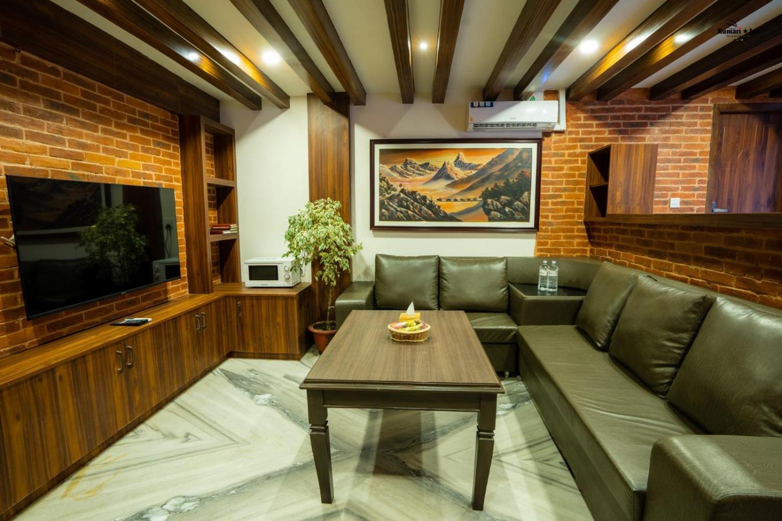 Kumari Star Inn Покхара Екстер'єр фото